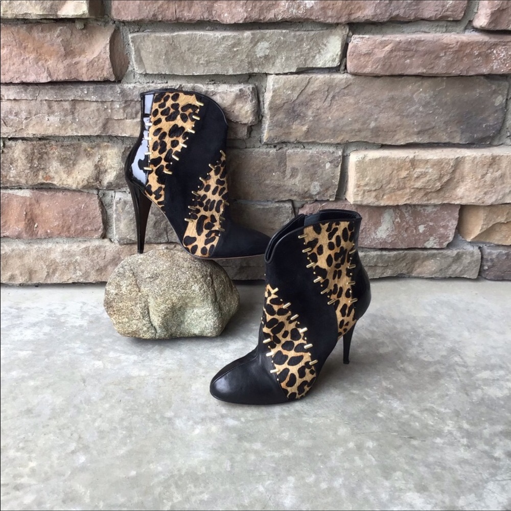 Beverly Feldman Ankle Boots Leather and Calf Hair Size 8 EUC